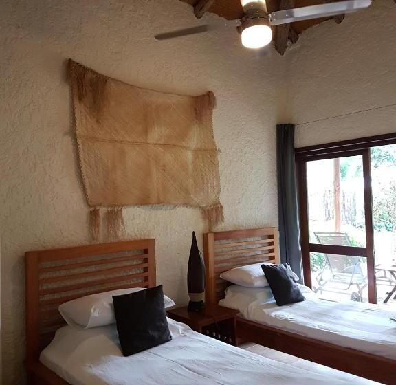 ویلای 2 خوابه, Paradise Cove Resort