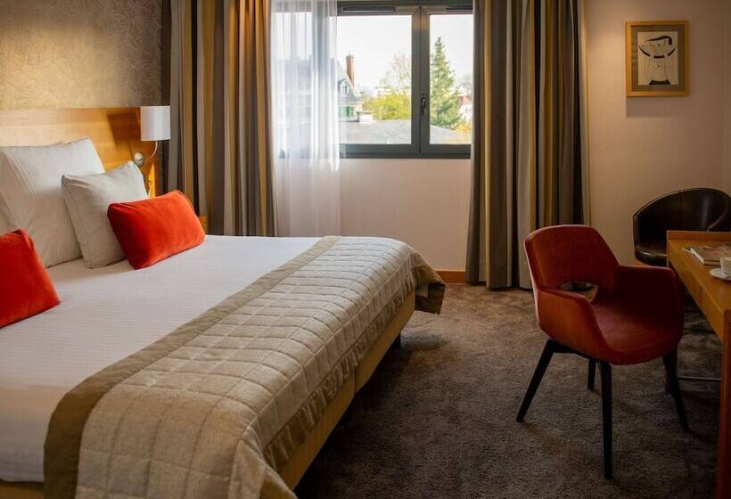 غرفة قياسية سرير مزدوج لذوى الإحتياجات الخاصة, Parc Beaumont & Spa Pau   Mgallery