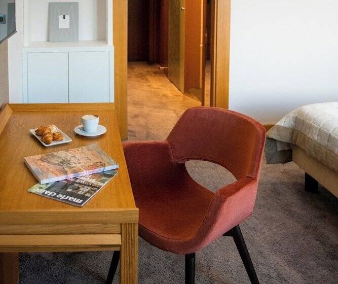 غرفة قياسية سرير مزدوج لذوى الإحتياجات الخاصة, Parc Beaumont & Spa Pau   Mgallery