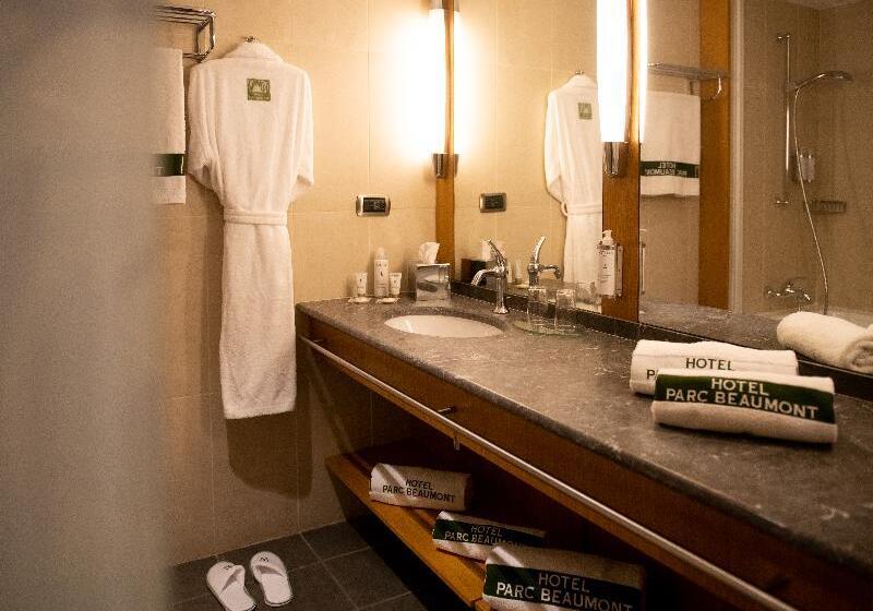 غرفة كلاسيكية سرير كينج, Parc Beaumont & Spa Pau   Mgallery