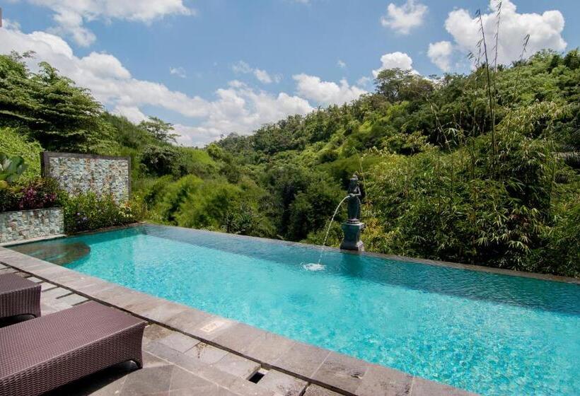 Трехместный Номер Стандарт с Видом, The Payogan Villa Resort And Spa