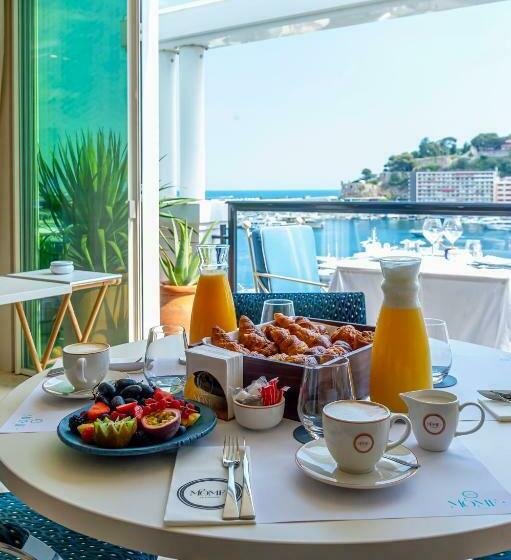 جناح, Port Palace