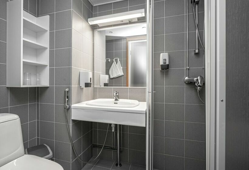 标准间, Pyhatunturi