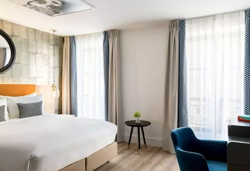 スイート（家族用）, Renaissance Paris Vendome
