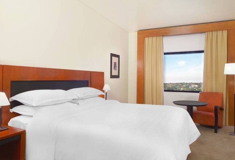 Номер Клуб, Sheraton Asuncion