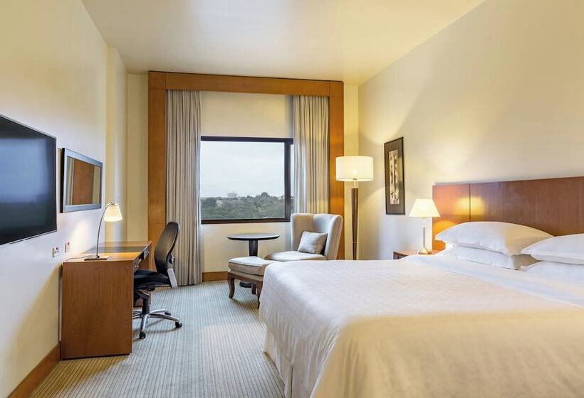 Номер Клуб, Sheraton Asuncion