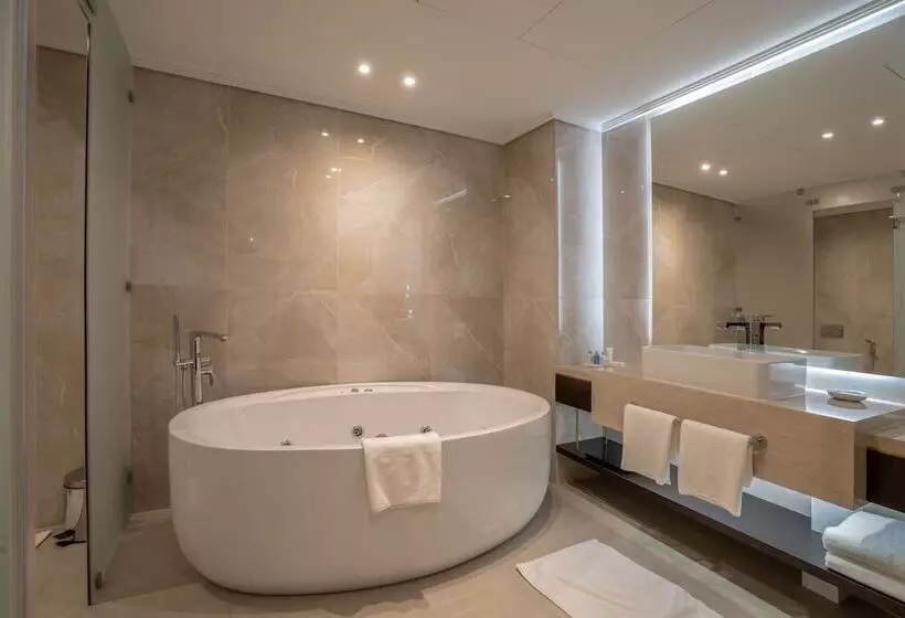 آپارتمان 3 خوابه, The Diplomat Radisson Blu Hotel Residence & Spa