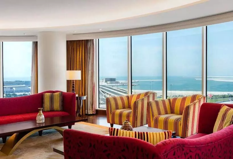 آپارتمان 3 خوابه, The Diplomat Radisson Blu Hotel Residence & Spa