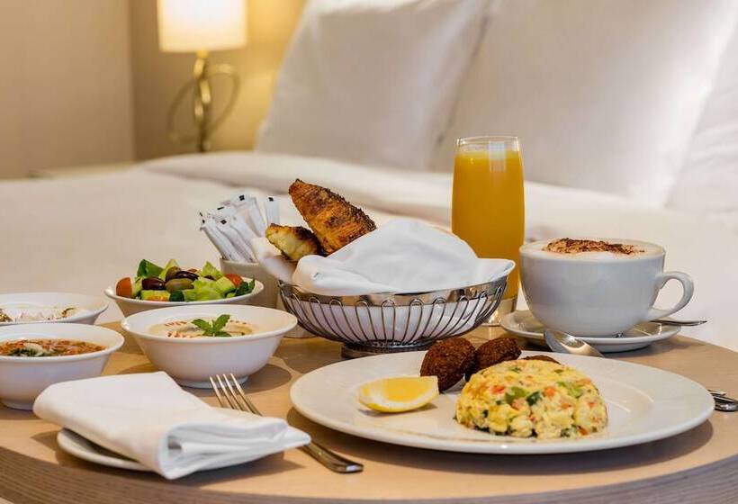 اتاق اجرایی, The Diplomat Radisson Blu Hotel Residence & Spa