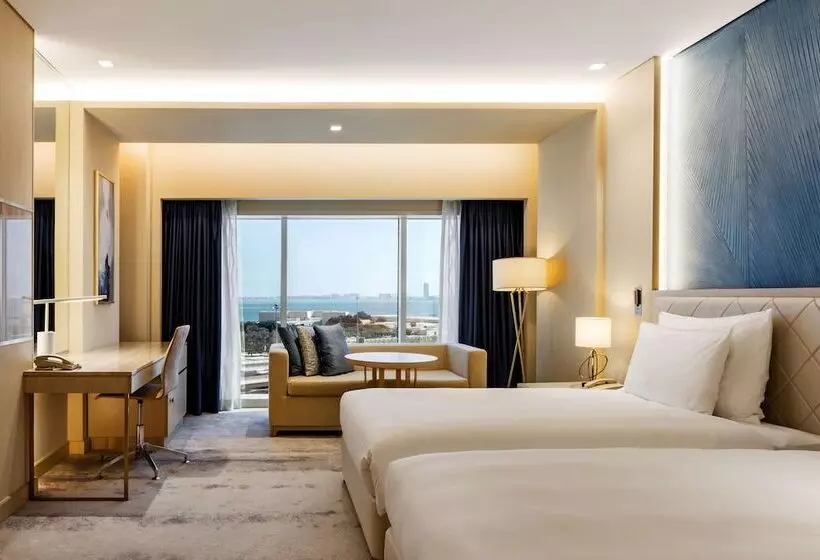 اتاق سوپریور, The Diplomat Radisson Blu Hotel Residence & Spa