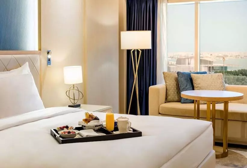 اتاق سوپریور, The Diplomat Radisson Blu Hotel Residence & Spa