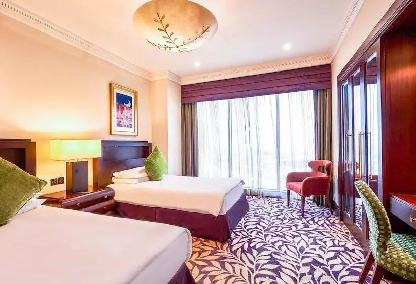 1 Bedroom Penthouse Apartment, The Diplomat Radisson Blu Hotel Residence & Spa