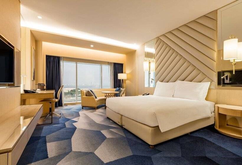 اتاق اجرایی, The Diplomat Radisson Blu Hotel Residence & Spa