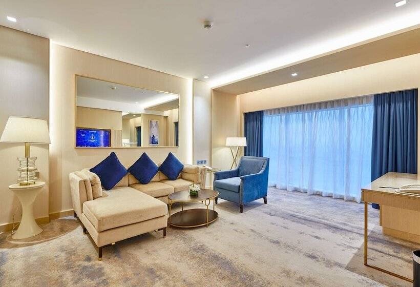 سوییت, The Diplomat Radisson Blu Hotel Residence & Spa