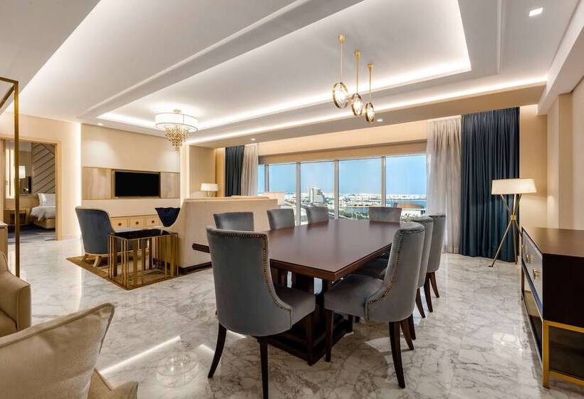 سوییت, The Diplomat Radisson Blu Hotel Residence & Spa