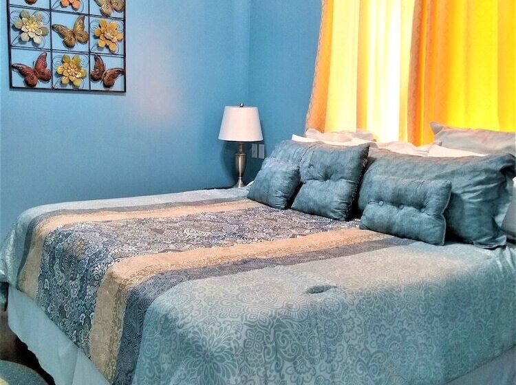 סוויטת ג'וניור, The Great House Inn