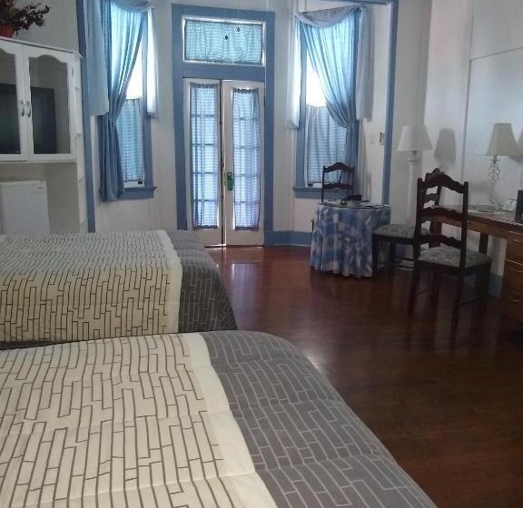 חדר סופריור, The Great House Inn