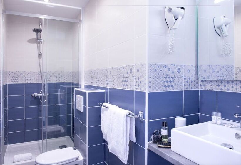 舒适型房间, Hôtel Les Nations The Originals Boutique Vichy