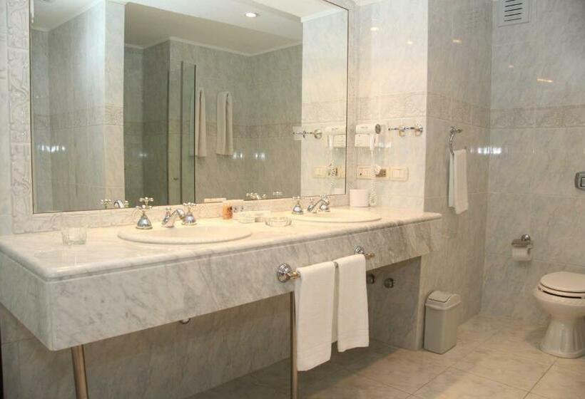 시니어 스위트, Parque Hotel Jean Clevers