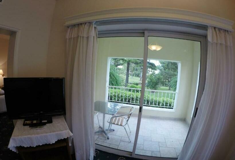 시니어 스위트, Parque Hotel Jean Clevers