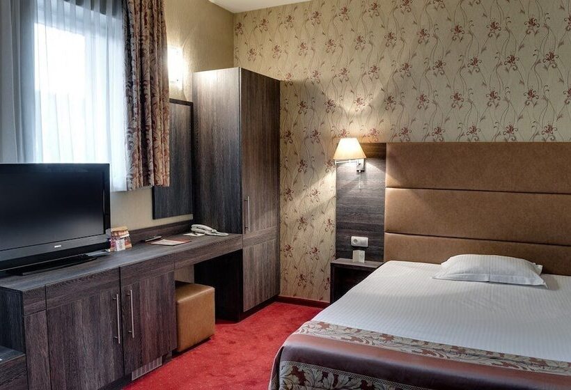 スタンダードシングルルーム, Spa Hotel Dvoretsa