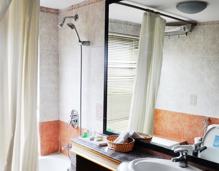 آپارتمان راحتی 1 خوابه, Temple Tiger Thamel Apartment