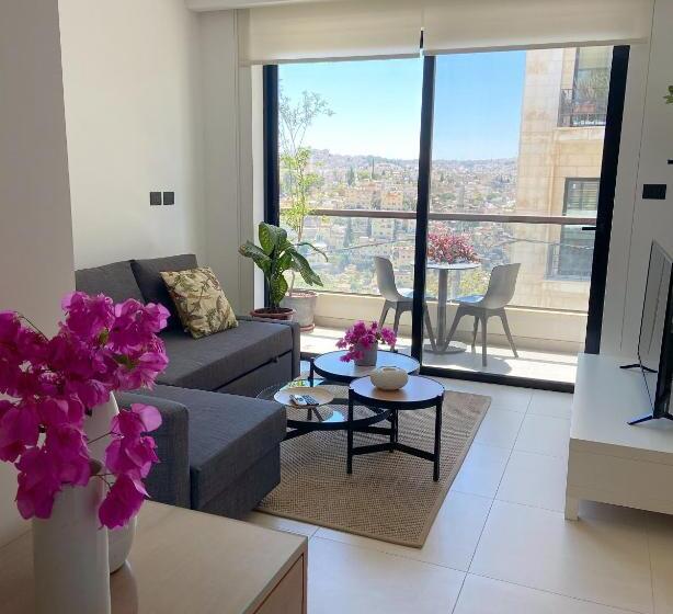 آپارتمان 1 خوابه, Nu Fifty Two