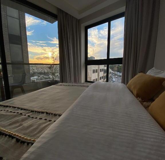 آپارتمان 1 خوابه, Nu Fifty Two