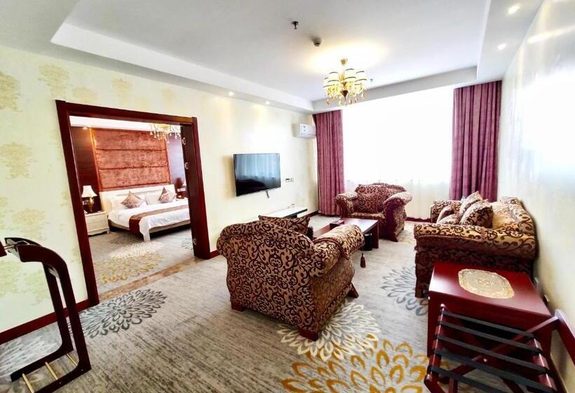 سوییت اجرایی, Golden Peacock Hotel Blantyre