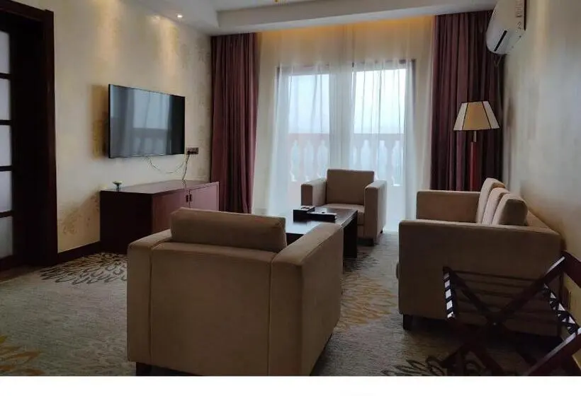 سوییت اجرایی, Golden Peacock Hotel Blantyre
