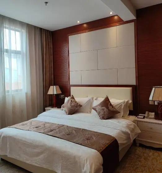سوییت, Golden Peacock Hotel Blantyre