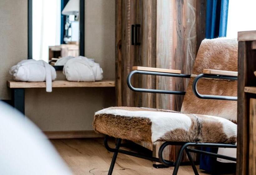 スーペリアールーム, Acsa Inn