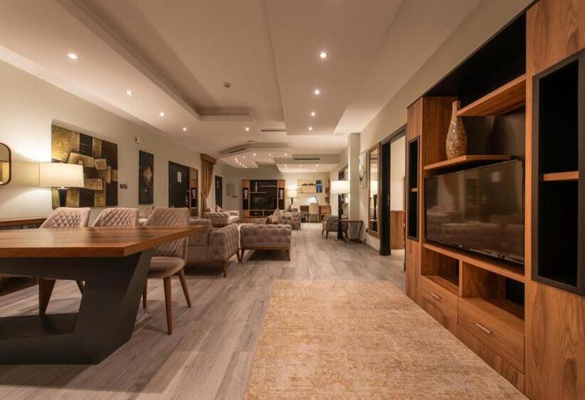 מיטת קינג בסוויטה, Andalus Habitat