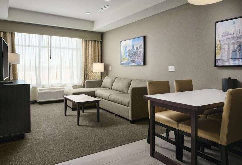 סוויטה מותאמת לאדם עם מוגבלויות, Best Western Plus Executive Residency Jackson Northeast