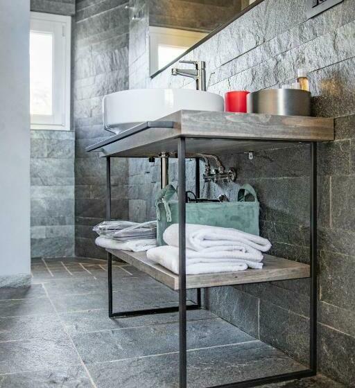 디럭스 룸, Capriccio Art