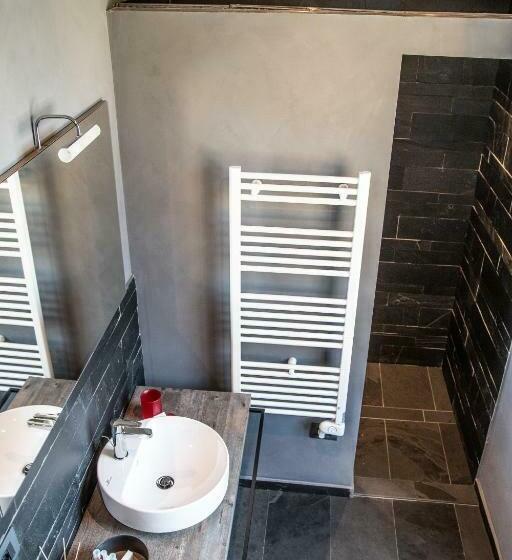 디럭스 룸 가든 전망, Capriccio Art