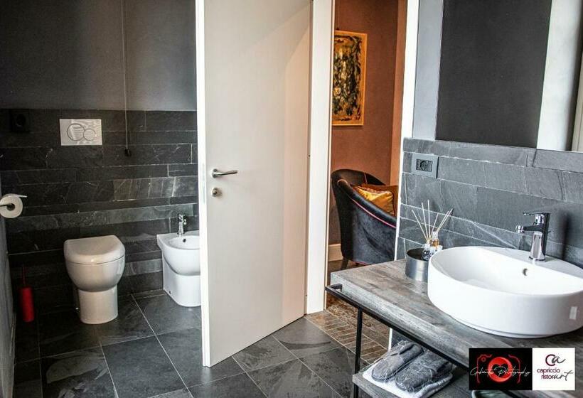 디럭스 룸 가든 전망, Capriccio Art