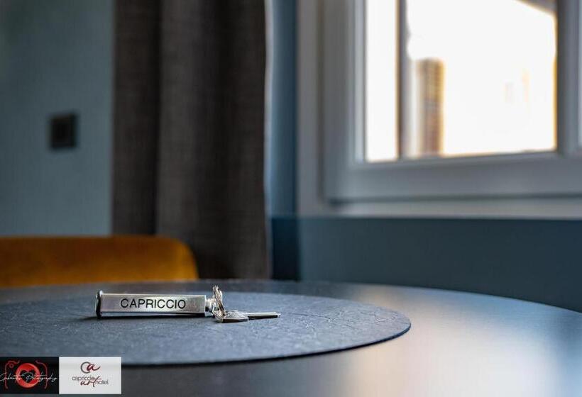 패밀리 스위트, Capriccio Art