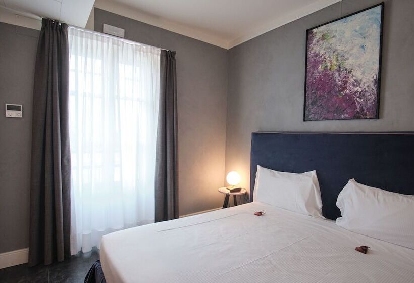 패밀리 룸, Capriccio Art