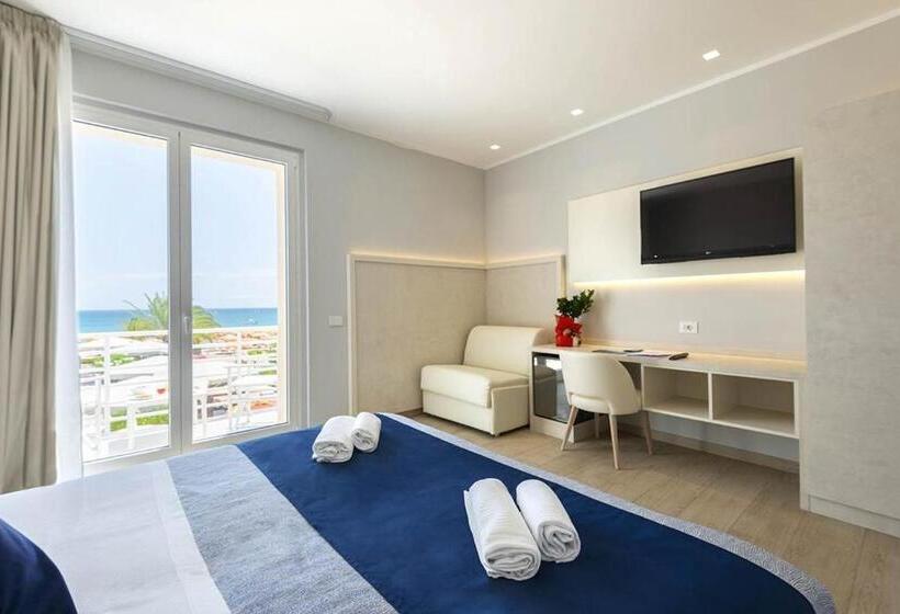 オーシャンビュースタンダードルームバルコニー付き, Corallo