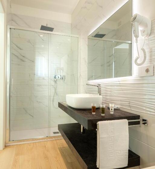 オーシャンビュースタンダードルームバルコニー付き, Corallo