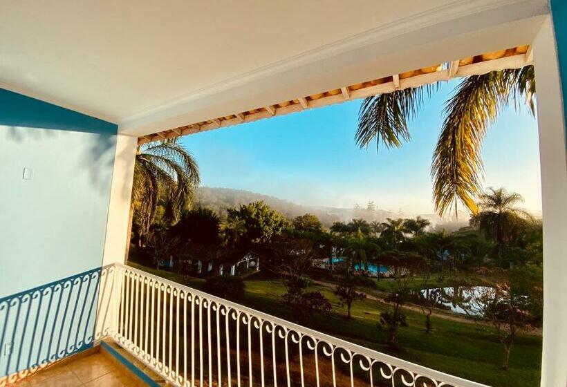 Camera Quadrupla Classica, Fazenda Juca Mulato