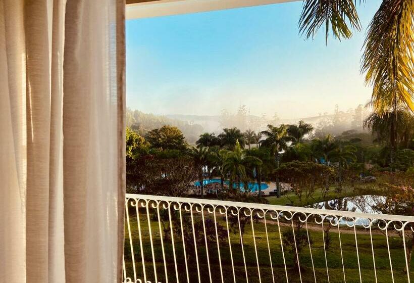 Camera Quadrupla Classica, Fazenda Juca Mulato