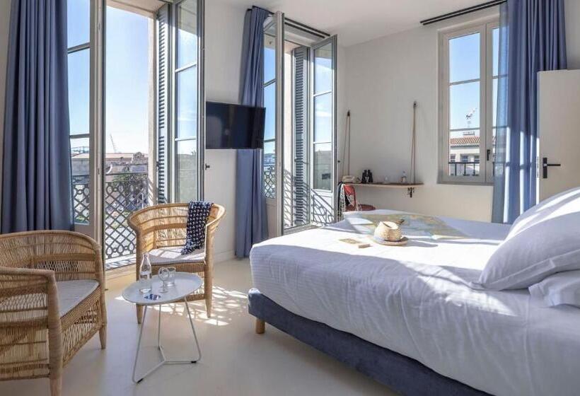 غرفة قياسية, L'eautel Toulon Centre Port