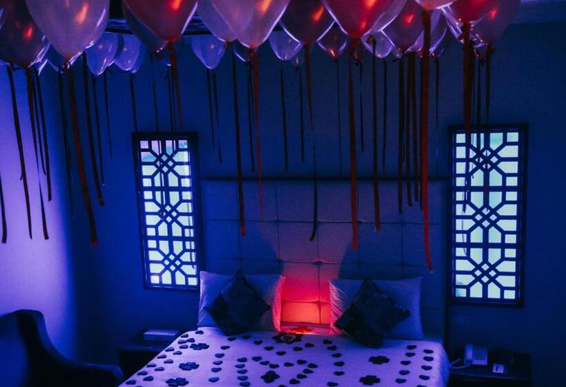 اتاق اساندارد با چشمانداز جانبی به دریا, Retal View North Coast Aqua Park