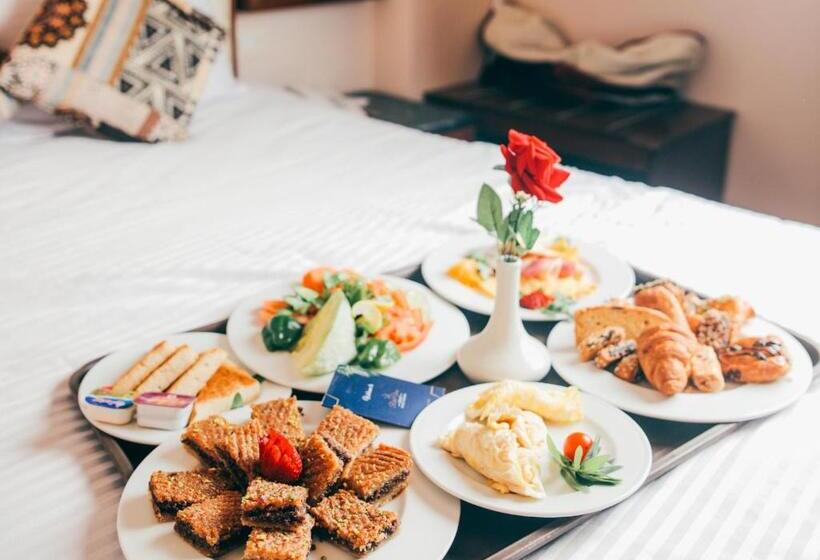 اتاق اساندارد با چشمانداز جانبی به دریا, Retal View North Coast Aqua Park