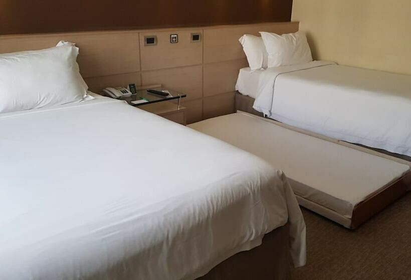 חדר משפחתי, Bourbon Convention Hotel Santos