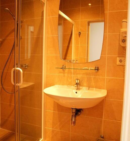 اتاق سوپریور یک تخته, City Gate