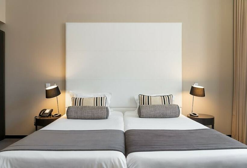 اتاق سوپریور, Do Chiado