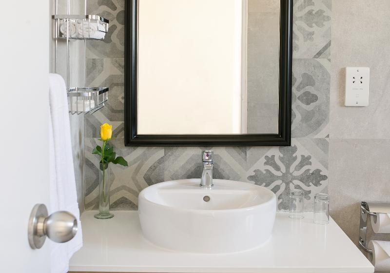 اتاق کلاسیک, Do Chiado